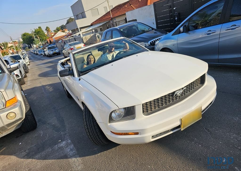 2009' Ford Mustang פורד מוסטנג photo #2