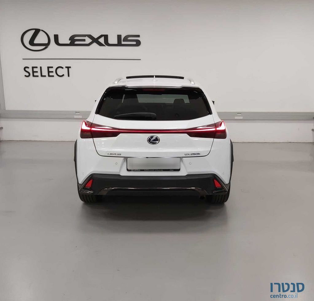 2020' Lexus UX לקסוס photo #2