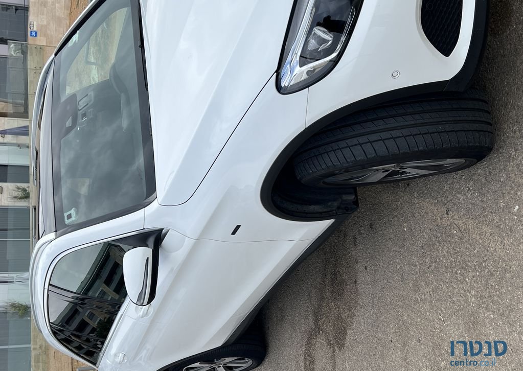 2018' Mercedes-Benz Glc מרצדס photo #4