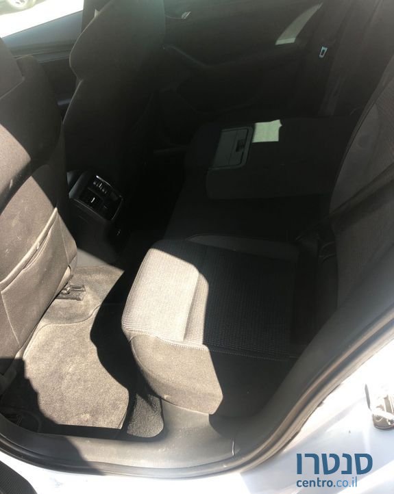 2021' Skoda Octavia סקודה אוקטביה photo #6