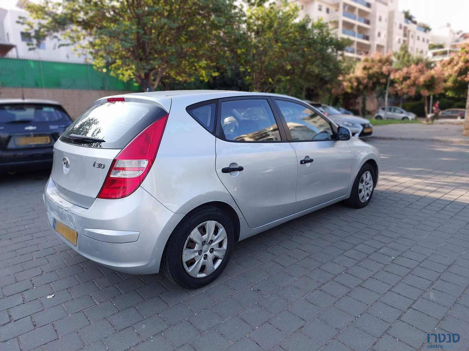 2011' Hyundai i30 photo #2