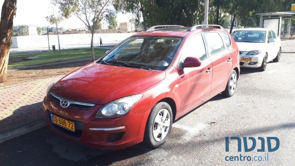 2010' Hyundai i30 photo #1