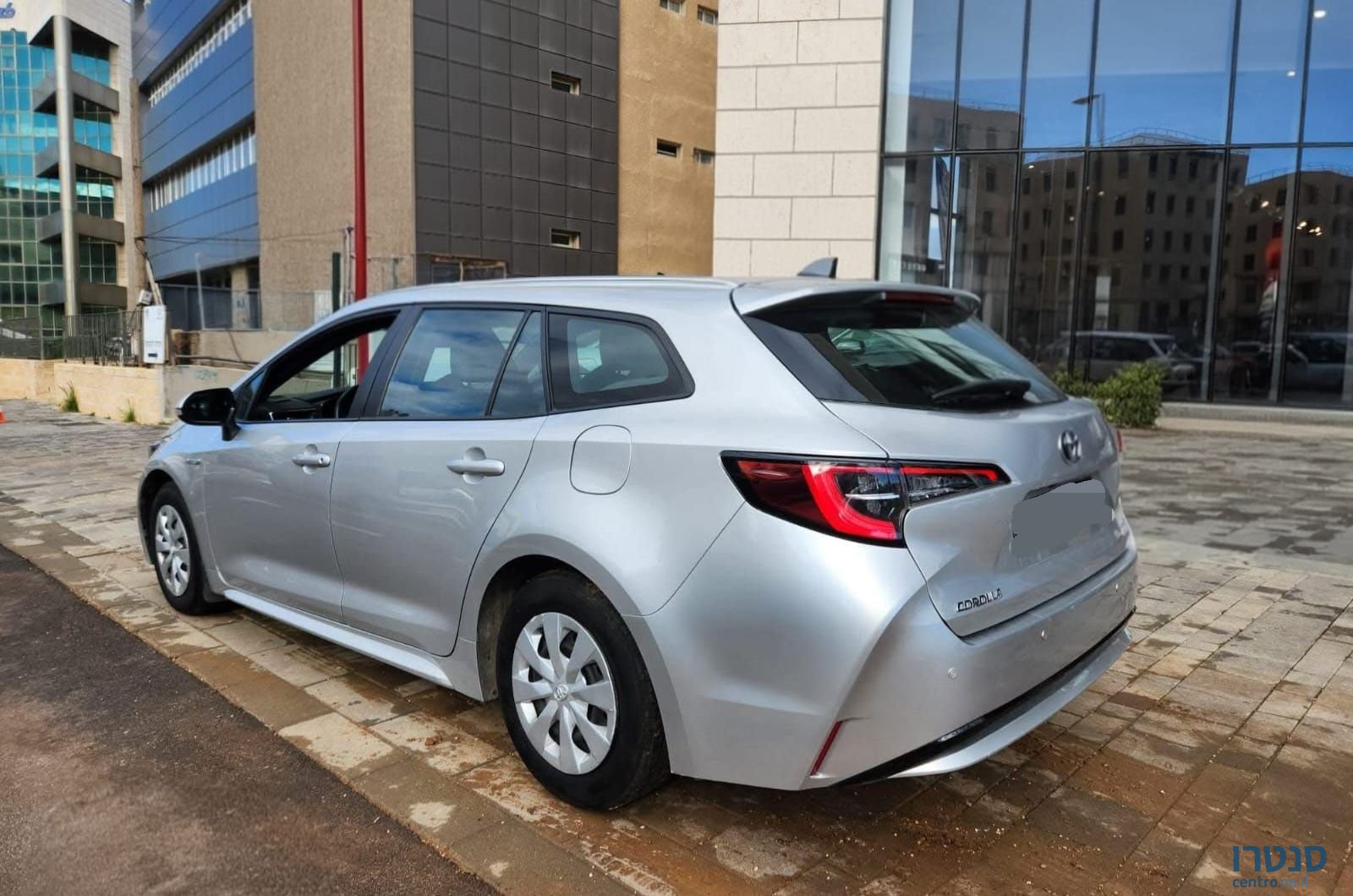 2020' Toyota Corolla טויוטה קורולה photo #3