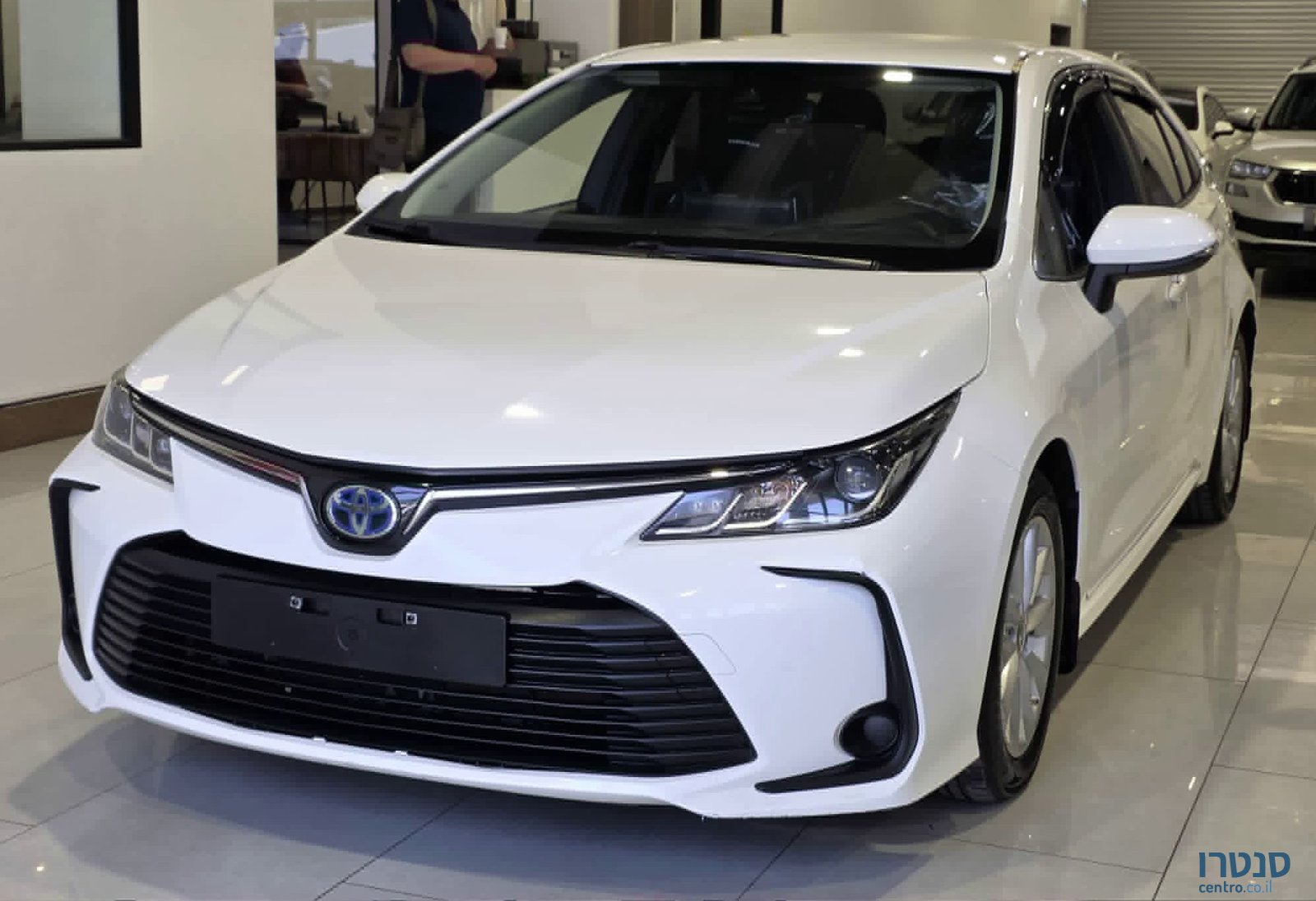 2020' Toyota Corolla photo #2