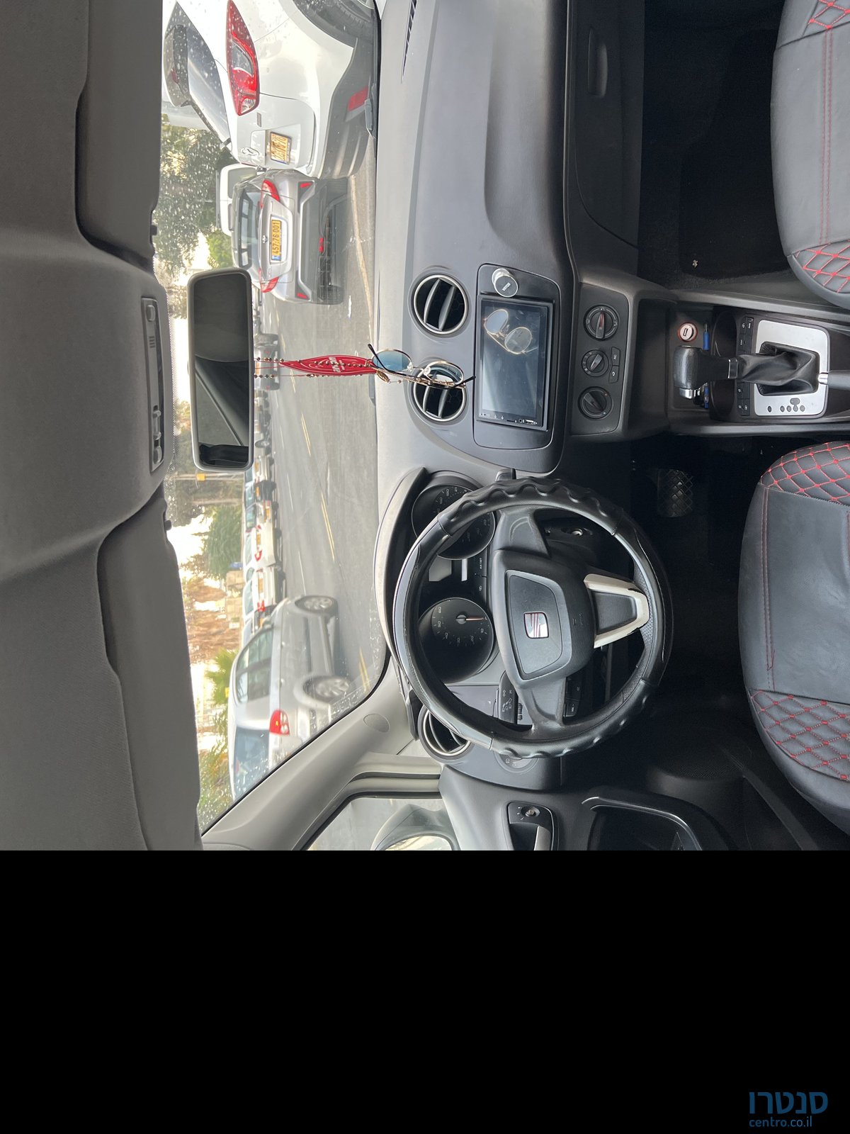 2011' SEAT Ibiza סיאט איביזה photo #5