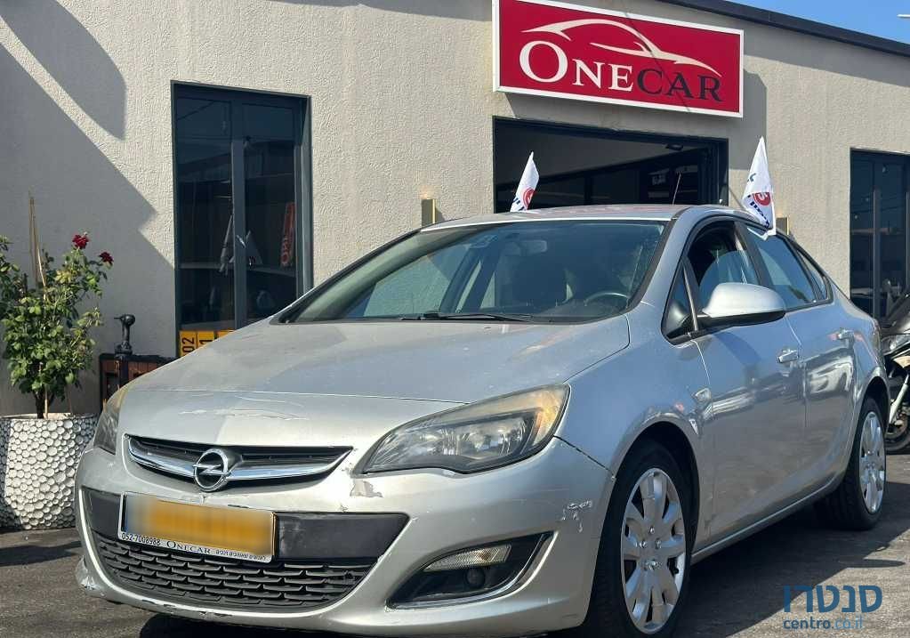 2013' Opel Astra אופל אסטרה photo #1