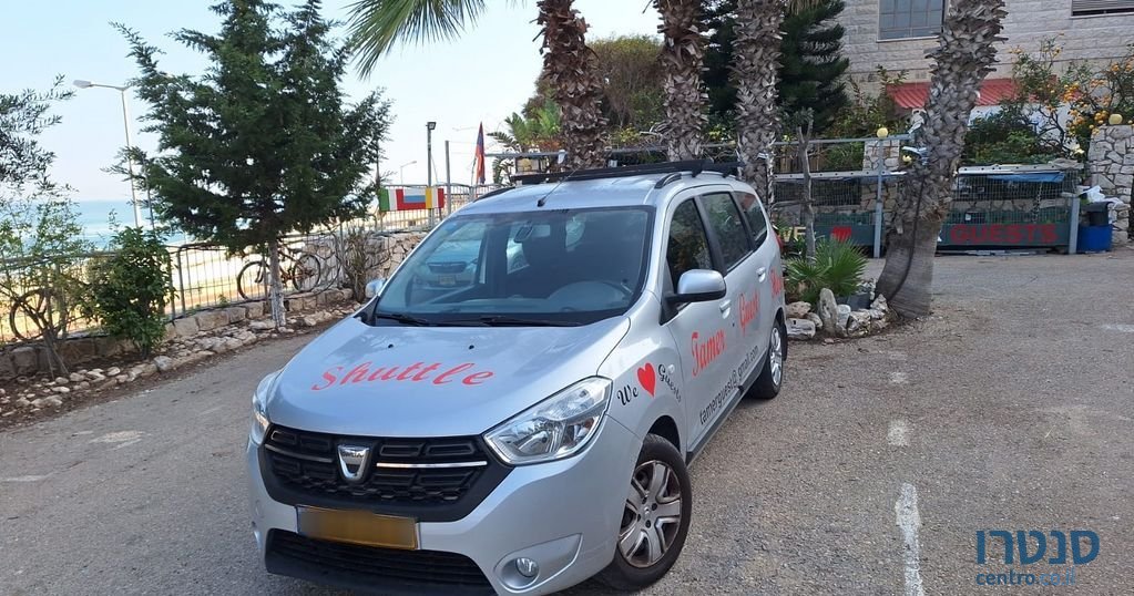 2017' Dacia Lodgy דאצ'יה לודג'י photo #1