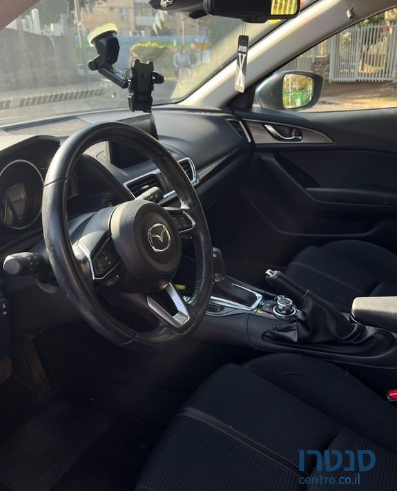 2018' Mazda 3 מאזדה photo #5