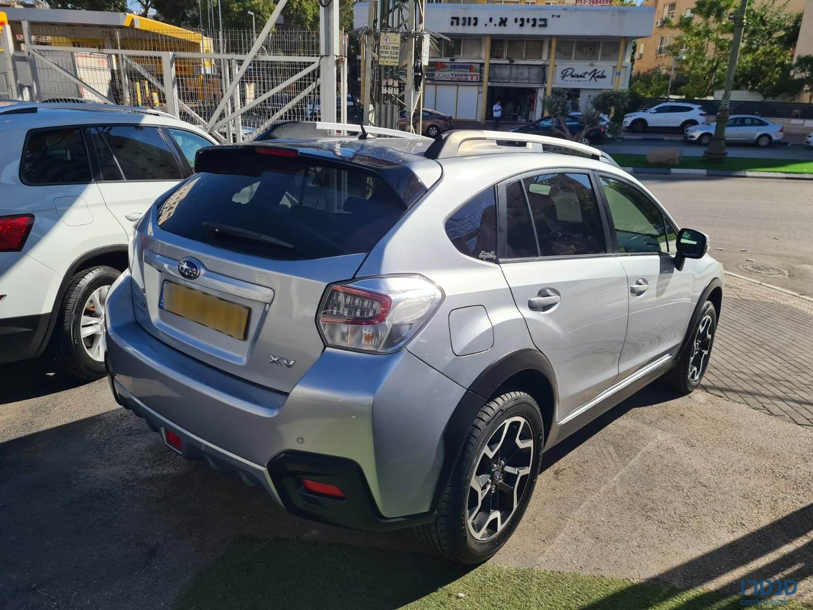 2016' Subaru XV photo #3