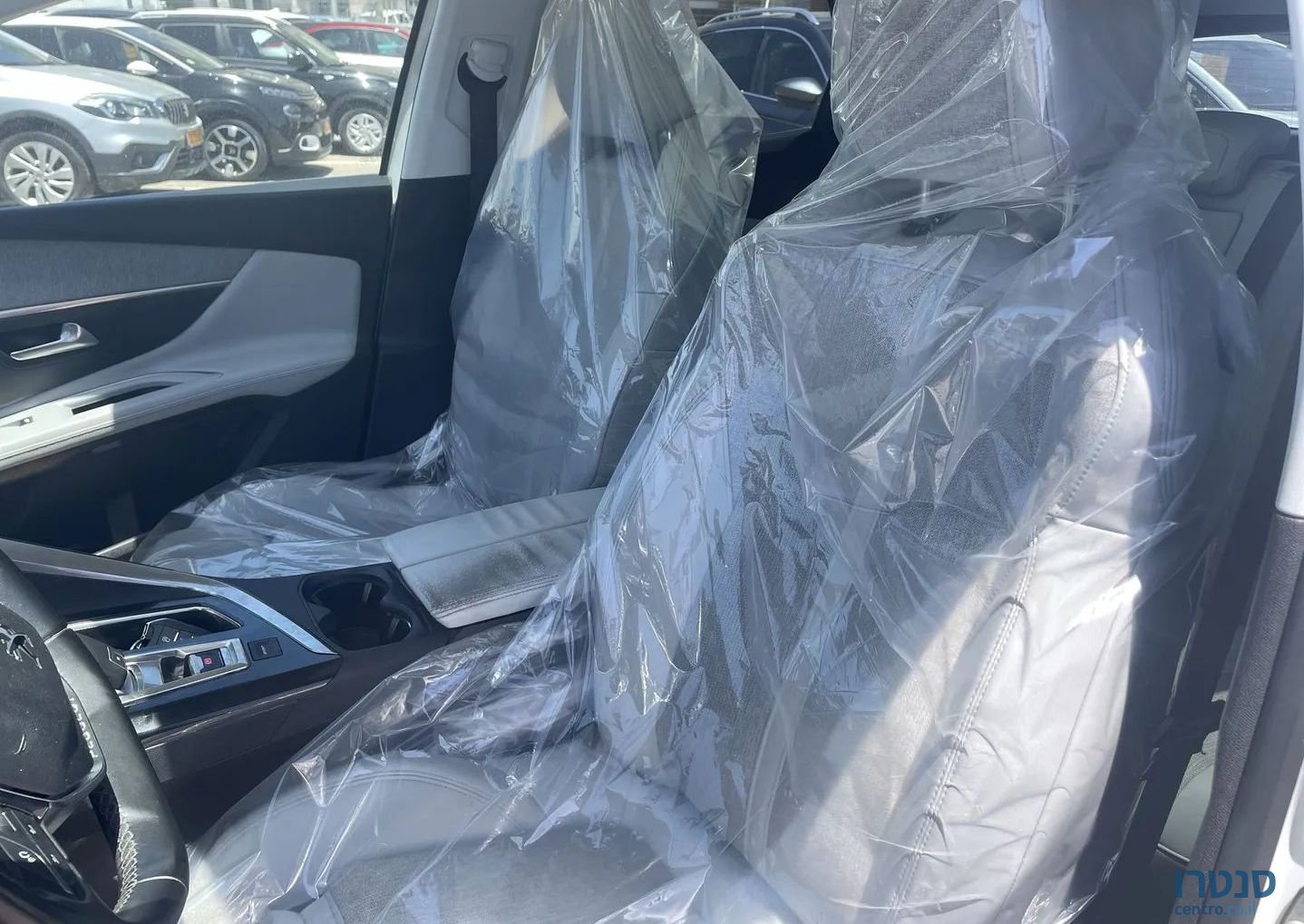 2020' Peugeot 3008 פיג'ו photo #6