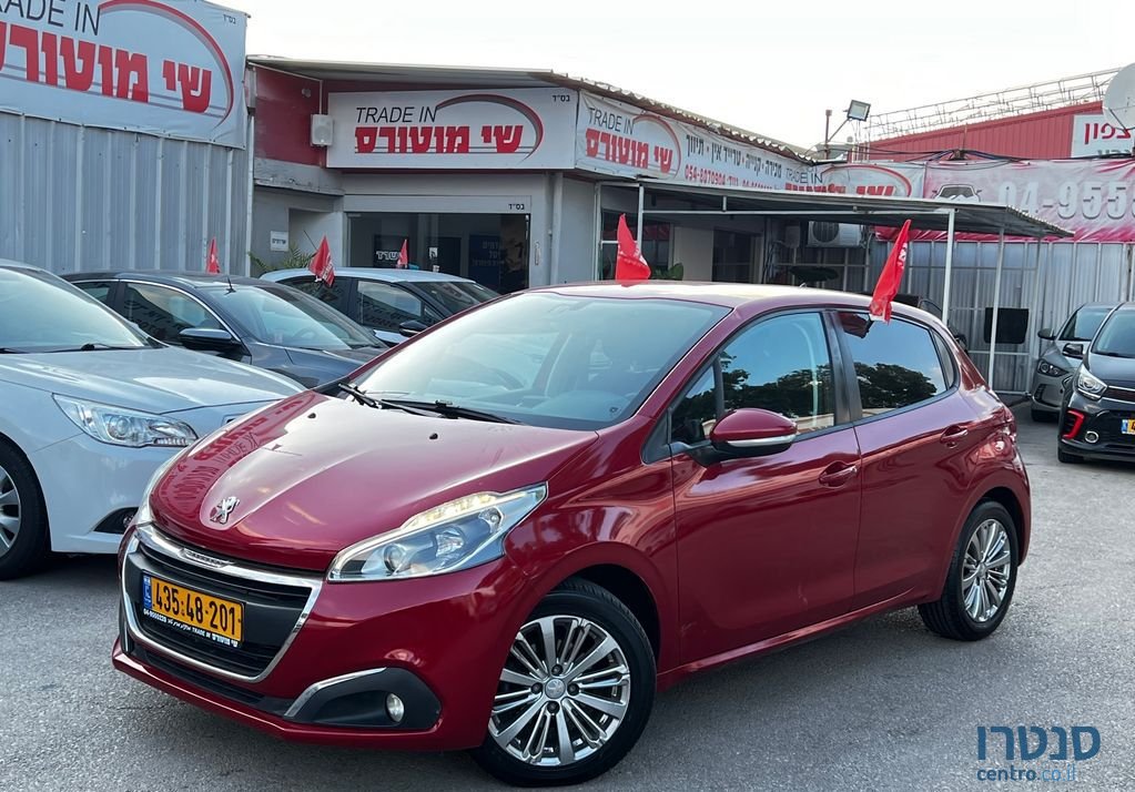 2018' Peugeot 208 פיג'ו photo #2