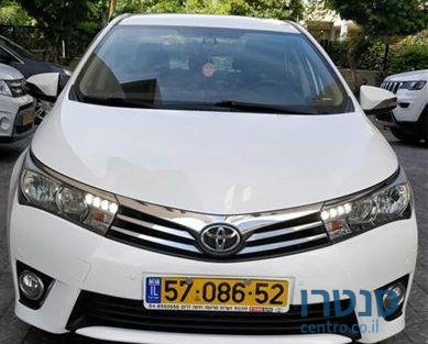 2013' Toyota Corolla טויוטה קורולה photo #3