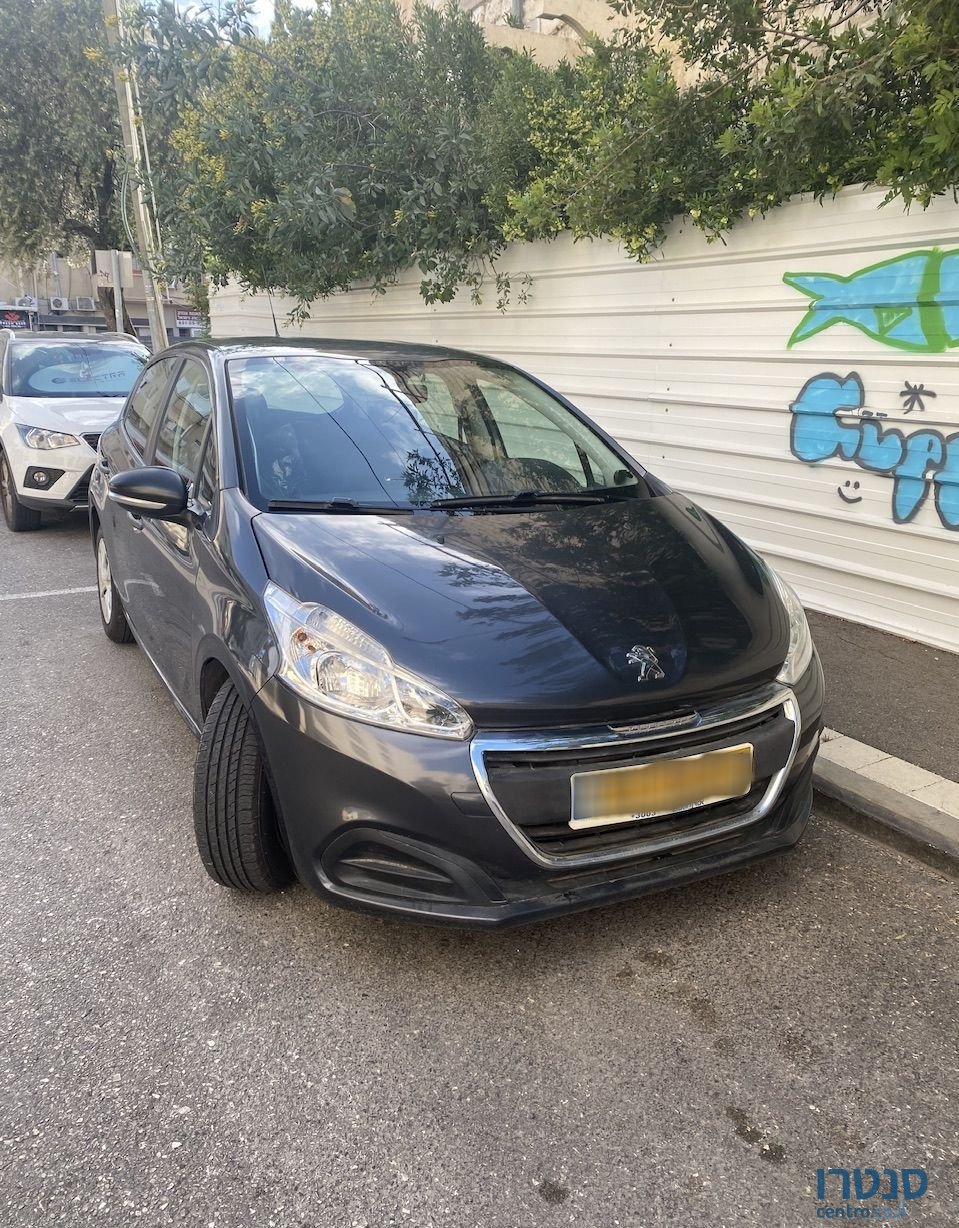 2017' Peugeot 208 פיג'ו photo #1