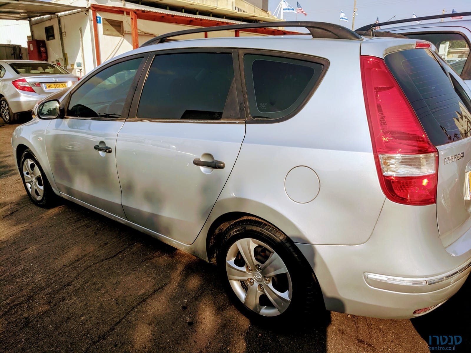 2010' Hyundai i30 photo #3