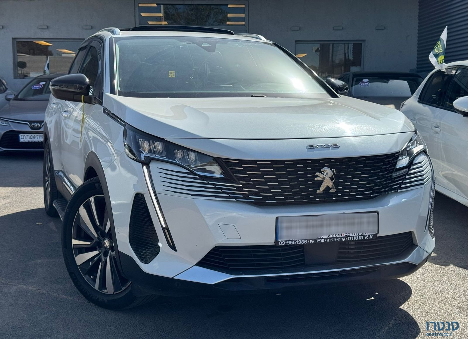 2022' Peugeot 3008 פיג'ו photo #2