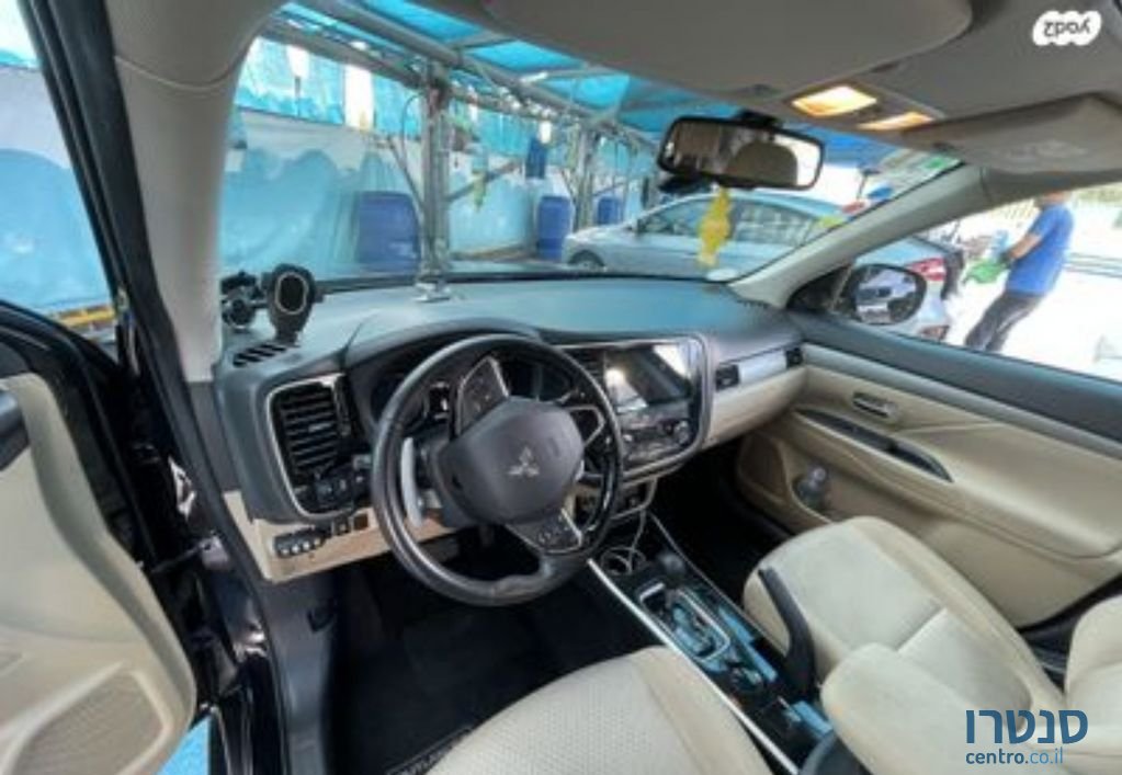 2017' Mitsubishi Outlander מיצובישי אאוטלנדר photo #4