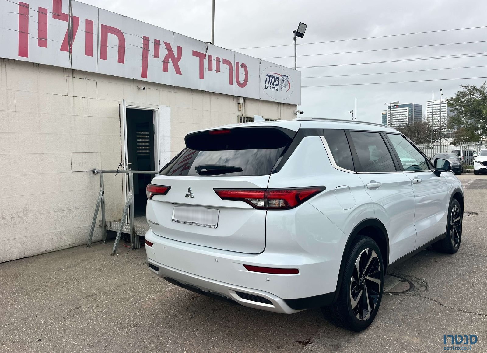 2021' Mitsubishi Outlander מיצובישי אאוטלנדר photo #4