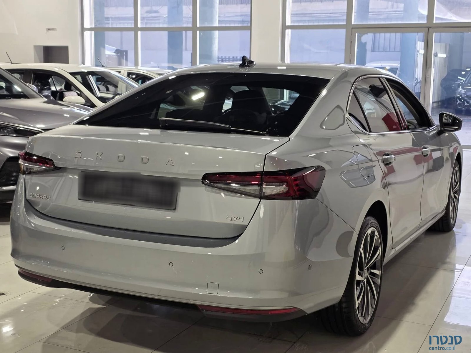 2026' Skoda Superb photo #4