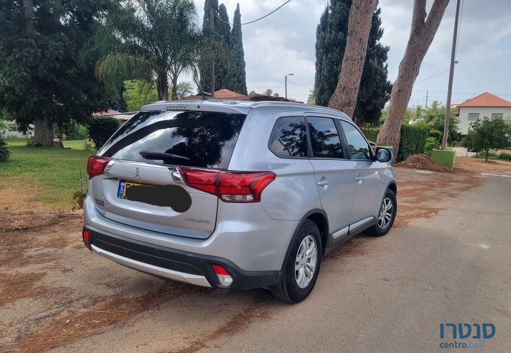 2016' Mitsubishi Outlander מיצובישי אאוטלנדר photo #5