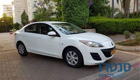 2011' Mazda 3 מאזדה 3 אקטיב photo #1