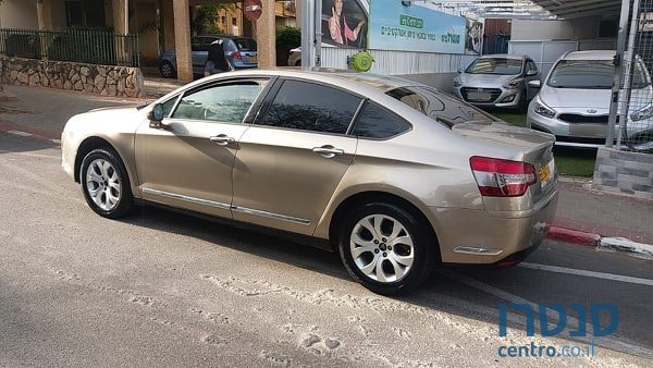 2014' Citroen C5 photo #2