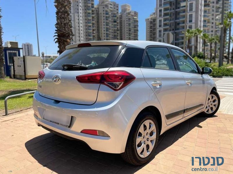 2018' Hyundai i20 יונדאי photo #4