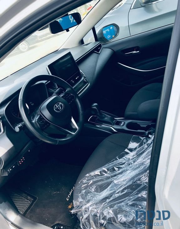 2019' Toyota Corolla טויוטה קורולה photo #3