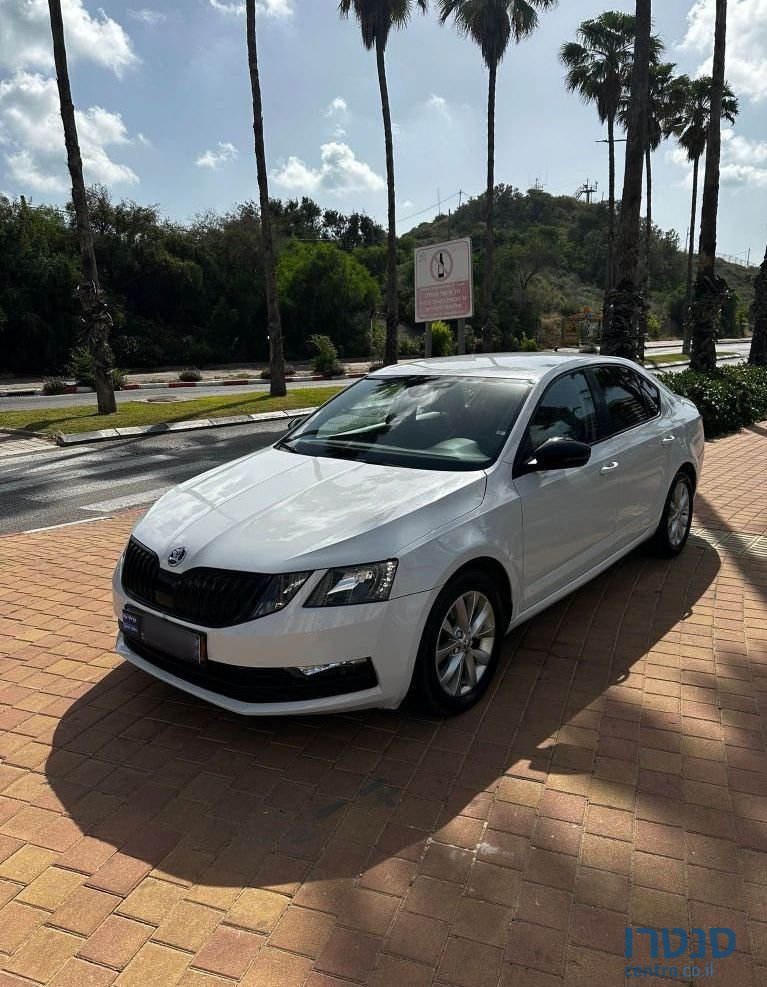 2020' Skoda Octavia סקודה אוקטביה photo #1