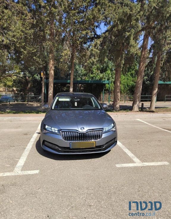 2020' Skoda Superb סקודה סופרב photo #1