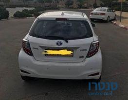 2014' Toyota Yaris טויוטה יאריס photo #3