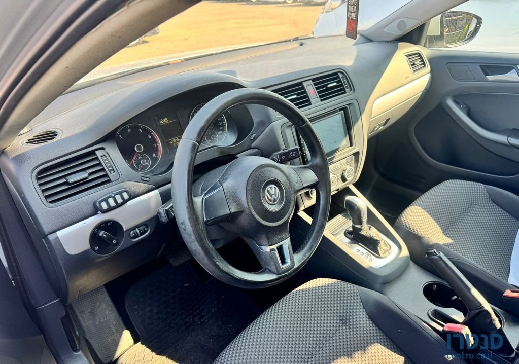 2014' Volkswagen Jetta פולקסווגן ג'טה photo #2