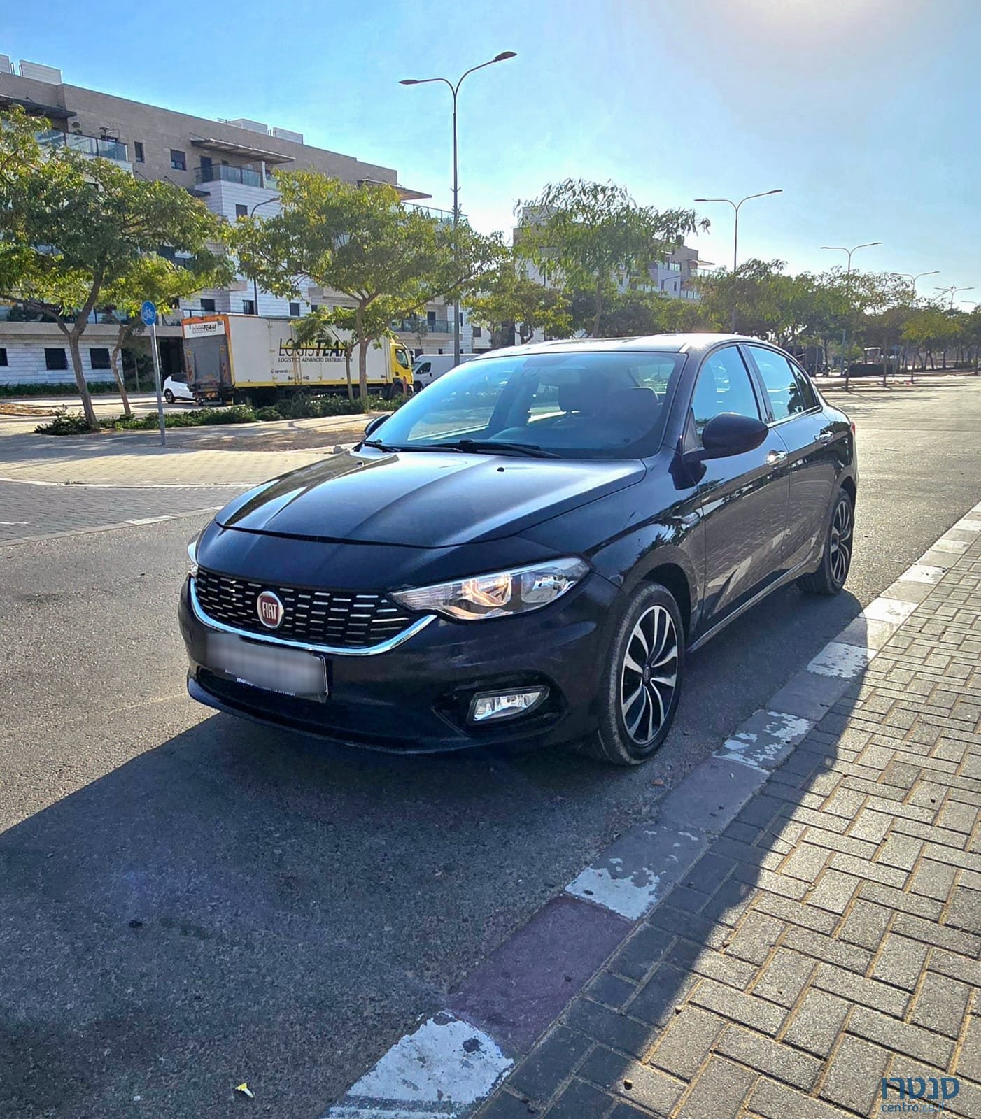 2017' Fiat Tipo photo #1