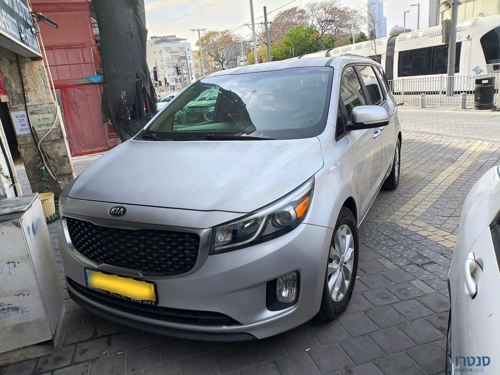 2017' Kia Carnival קיה קרניבל photo #1