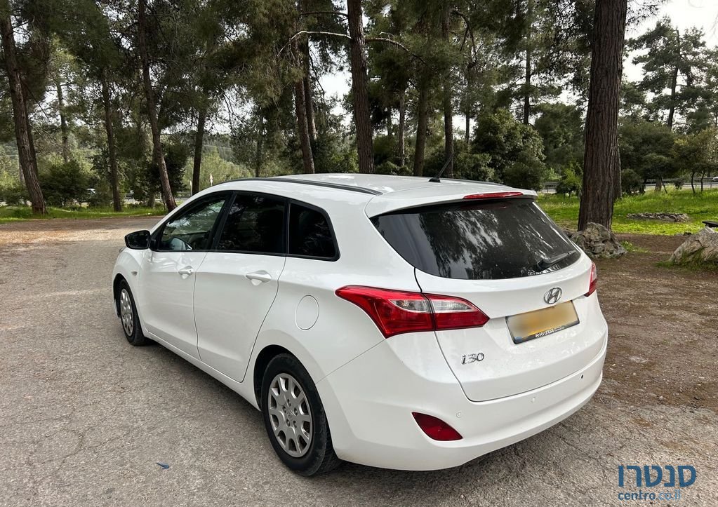 2014' Hyundai i30 יונדאי photo #3