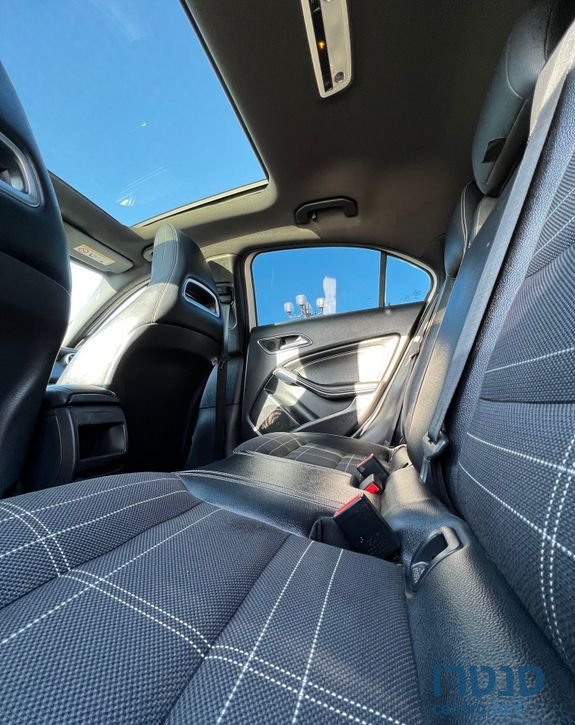 2015' Mercedes-Benz A-Class מרצדס photo #4