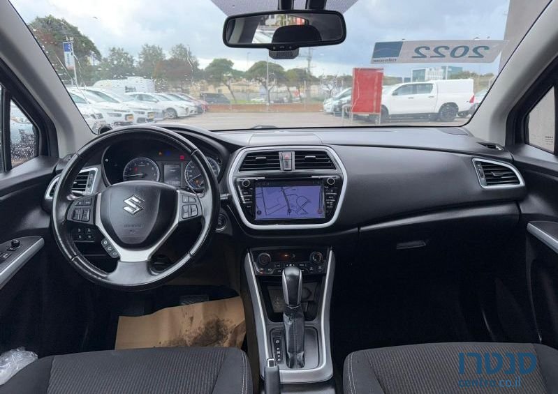 2022' Suzuki Crossover סוזוקי קרוסאובר photo #5