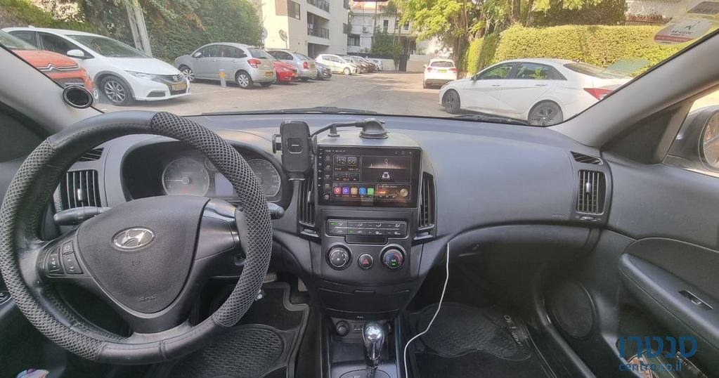 2011' Hyundai i30 יונדאי photo #4