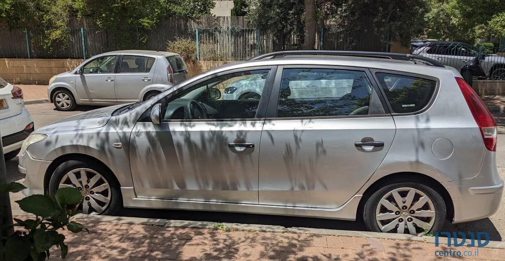 2012' Hyundai i30 יונדאי photo #2