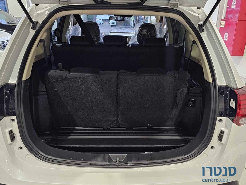 2018' Mitsubishi Outlander photo #7