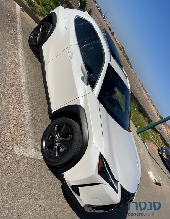 2024' Lexus UX לקסוס photo #5