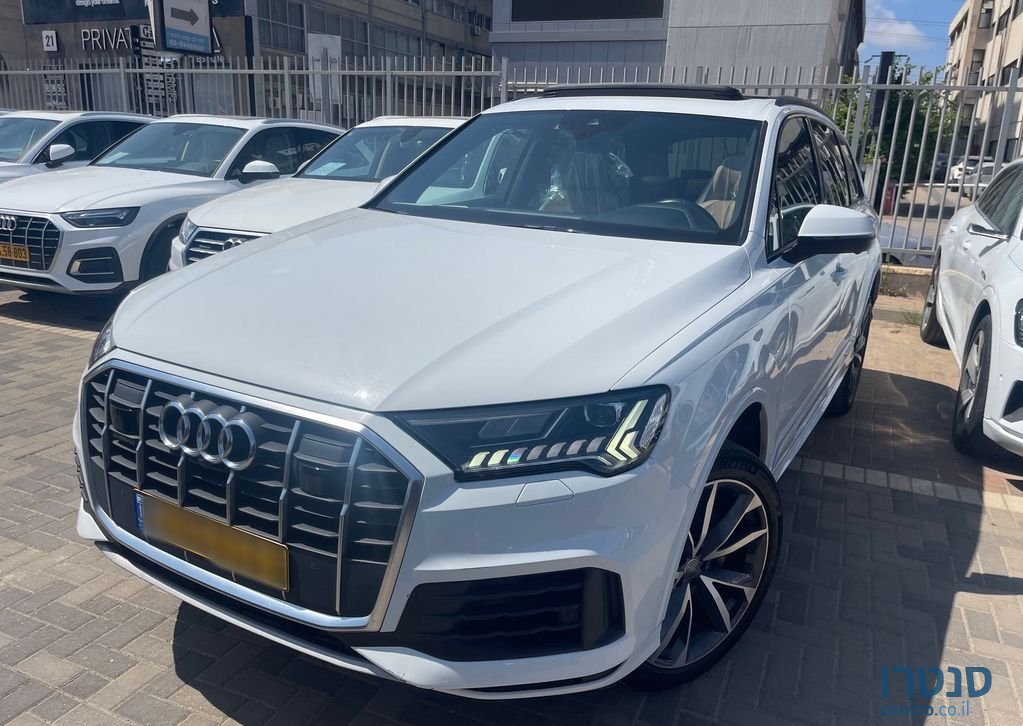 2020' Audi Q7 אאודי photo #1