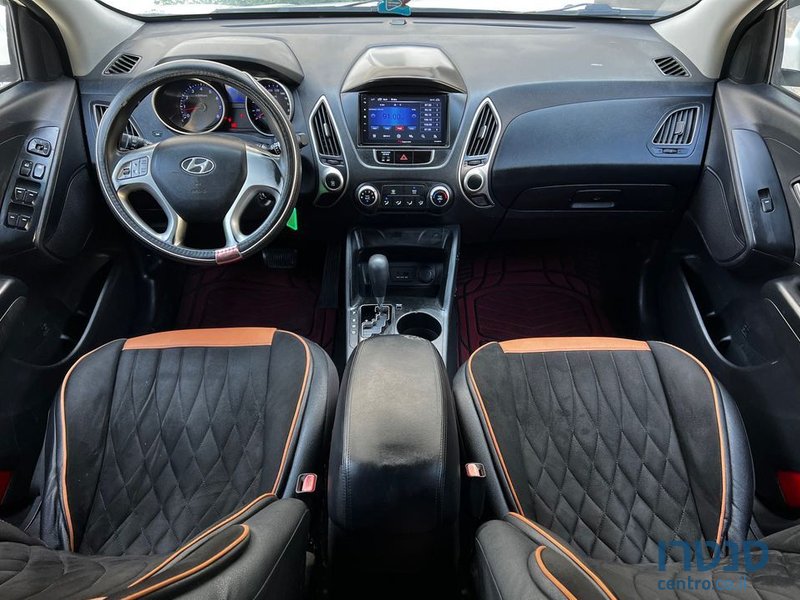 2012' Hyundai ix35 יונדאי photo #3