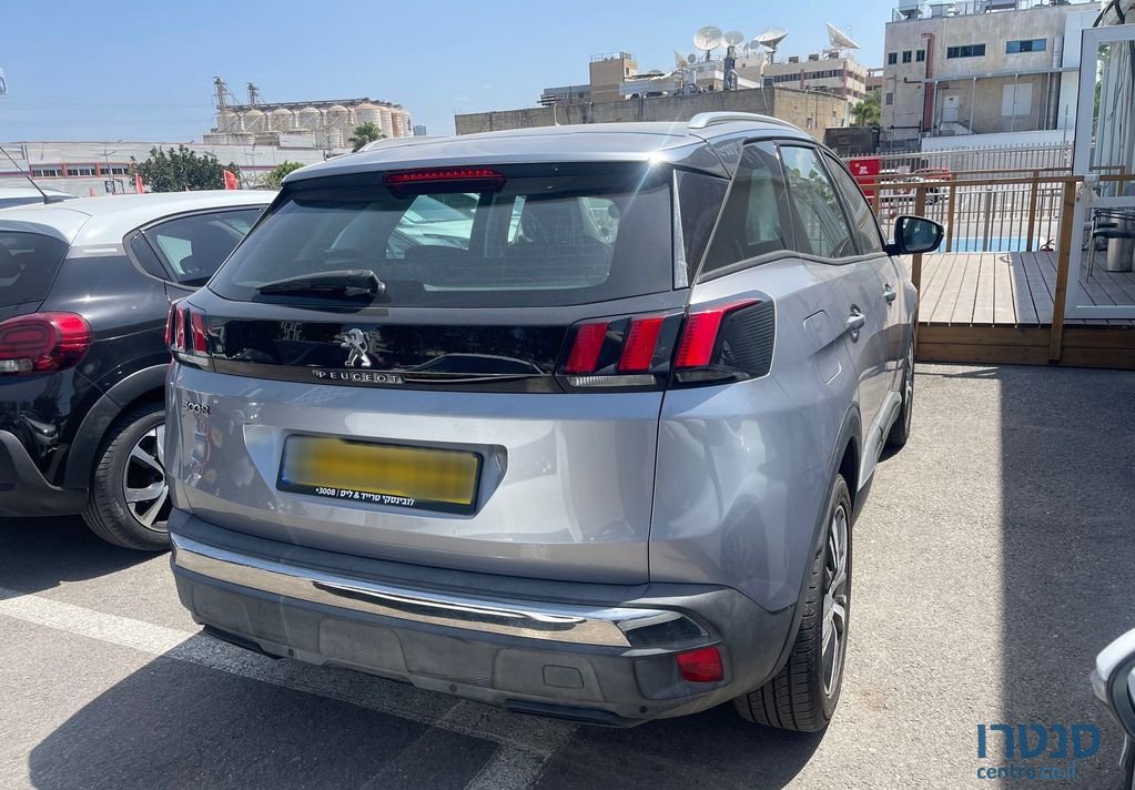 2017' Peugeot 3008 פיג'ו photo #2