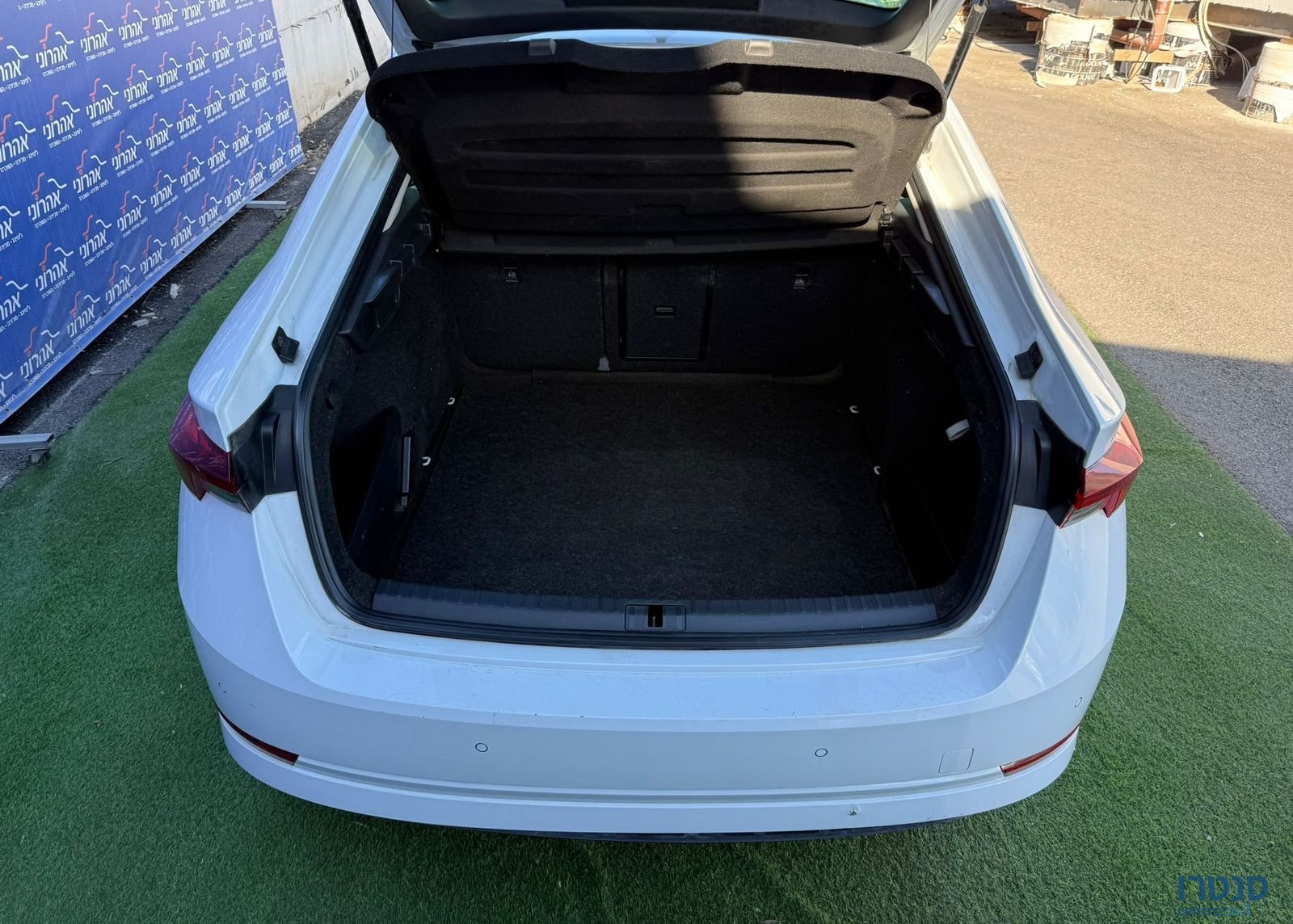 2021' Skoda Octavia סקודה אוקטביה photo #6