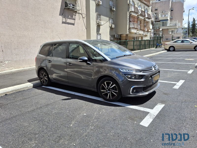 2022' Citroen C4 SpaceTourer סיטרואן C4 ספייסטורר photo #4