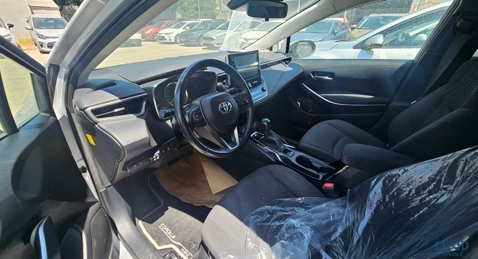 2022' Toyota Corolla טויוטה קורולה photo #2