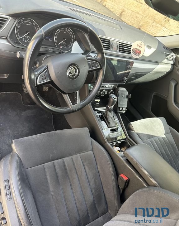 2019' Skoda Superb סקודה סופרב photo #3