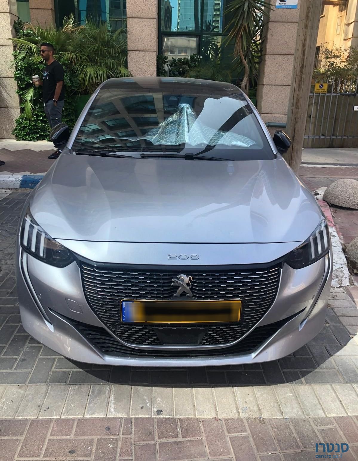 2021' Peugeot 208 פיג'ו photo #3