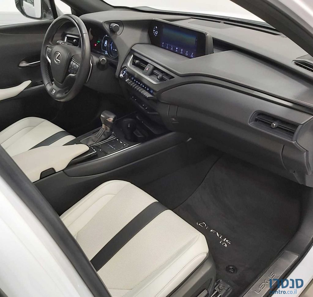 2020' Lexus UX לקסוס photo #5