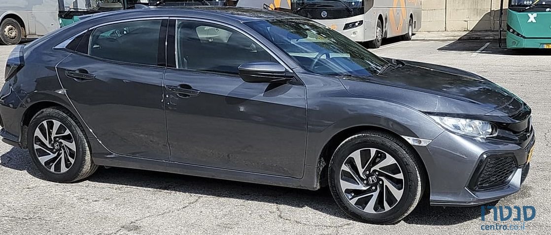 2018' Honda הונדה האצ`בק photo #1